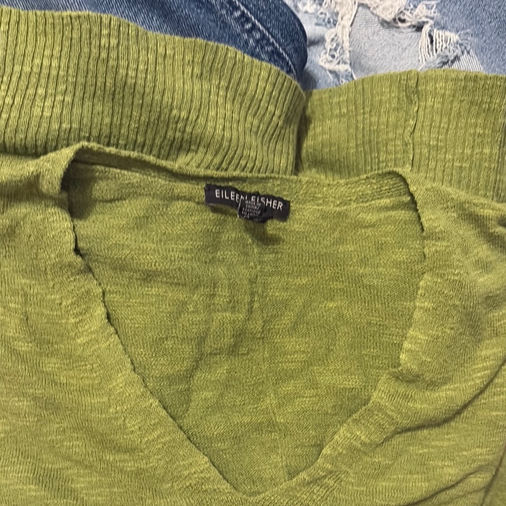 Eileen Fisher Green V-Neck Sweater Ribbed Knit